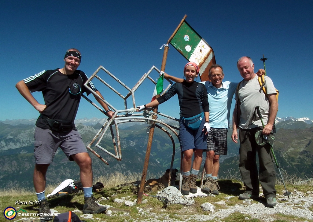 43 Al terzo tentativo...CIMA MENNA raggiunta!.JPG